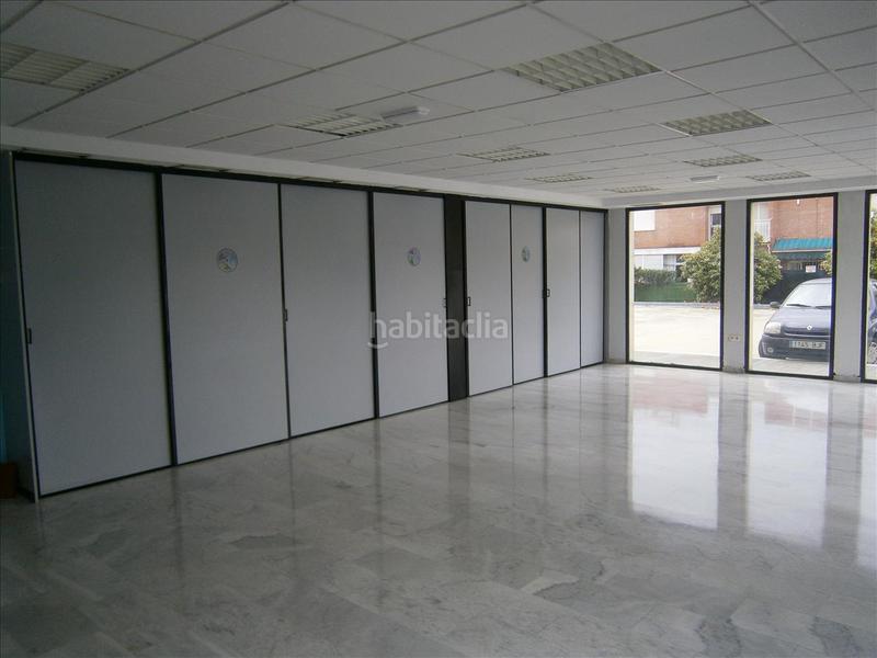 Foto 5c1ea33d-d972-4f68-8a79-cac2b6901463. Bureau dans Urbadiez - Entrepuentes Sevilla
