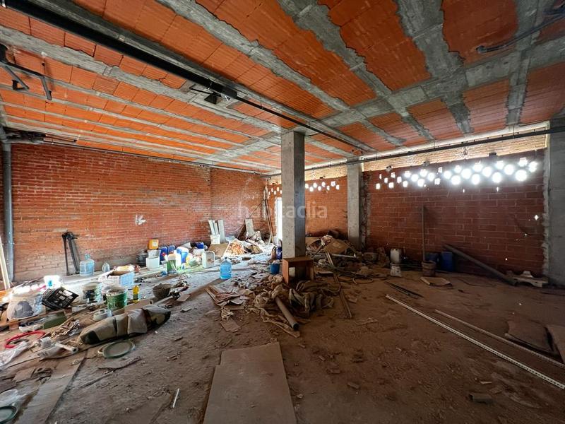 Foto 8a1c3e55-b670-46a9-8a1e-9b3396b63dc2. Local comercial en Foso-Moreras Aranjuez