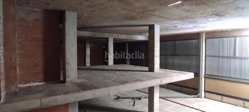 Foto e7db229b-f948-47a8-99df-1cc6266c34e0. Local commercial dans Vall d´Uixó (la)