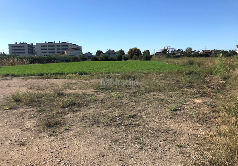 Foto 311c5937-53fe-4f60-9890-7a4f467a18fc. Residential plot in Deltebre