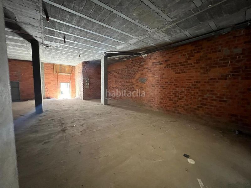 Foto a998fbf2-0298-4963-985a-174eafff44ac. Local comercial a Bertamirans Ames