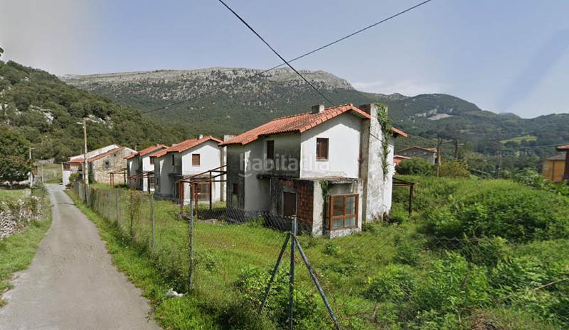 Foto 41682bb2-5f55-4995-b7d5-cbce192654a4. Edificio en Ruesga