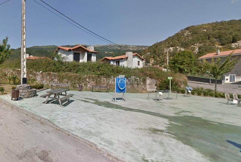 Foto 7123bc18-d409-4131-824b-bdeae46d2556. Edificio en Ruesga