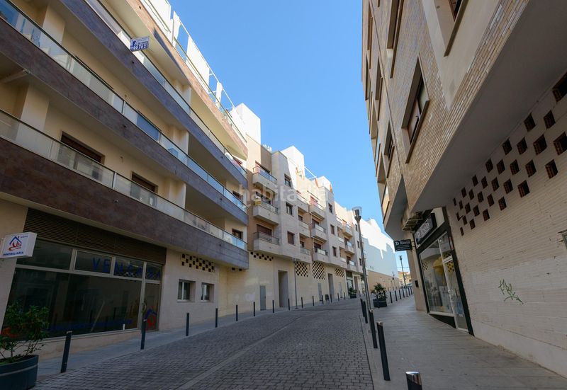 Foto 5b3a97f6-1b6c-4de2-b7bb-d2b972d55be7. Local comercial a Almendralejo