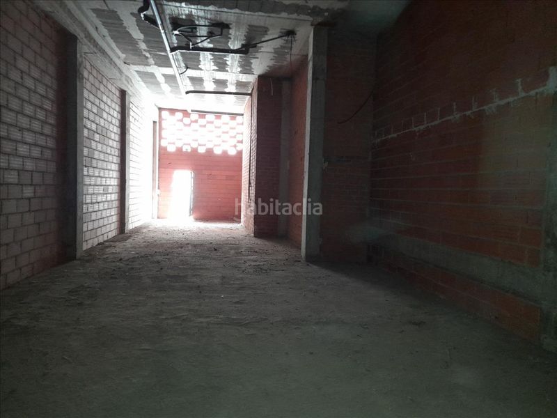 Foto 77060aa5-044e-4fac-a07b-8bb798dbe7b1. Local comercial a Almendralejo