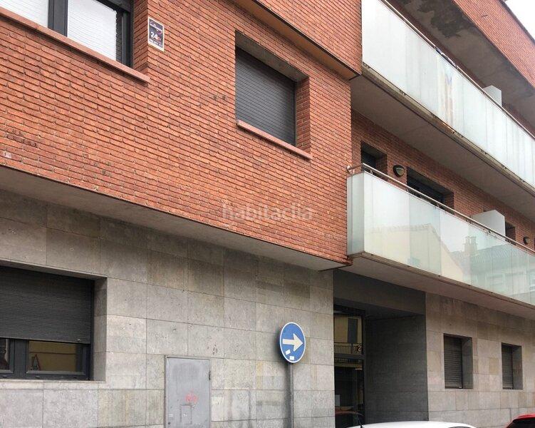 Foto 6bec71c2-d8bd-4c94-a9fa-cf492638d3b1. Local commercial dans Poble Nou Manresa