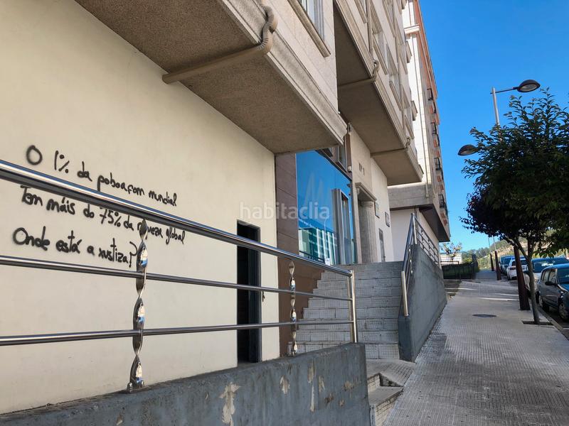 Foto b1053141-cc4b-441f-88d4-c920c23fbbbc. Geschäftsraum in Porriño (O)