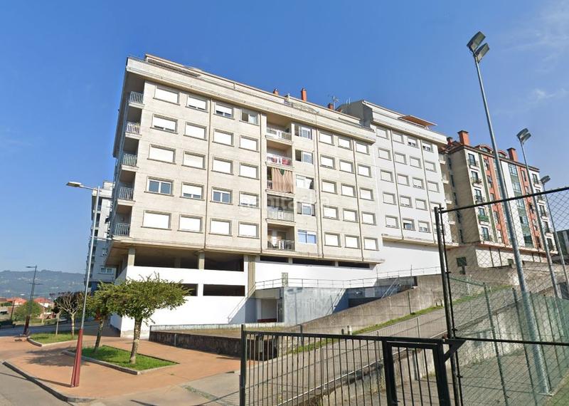 Foto b68716a5-a835-423e-8f51-31ea163ccf0a. Geschäftsraum in Porriño (O)