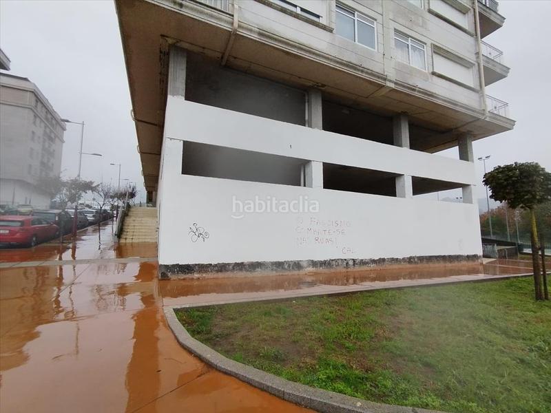 Foto f79dd51f-9c5b-419b-8155-18d2d3acfb0a. Local comercial en Porriño (O)