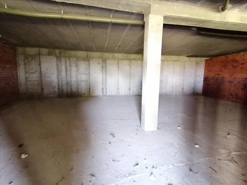 Foto 82b6fc83-0c35-490b-a19e-425870915c13. Local comercial a Lavadores Vigo