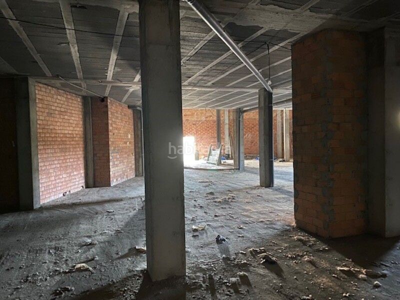 Foto 7f175674-fc94-4aa1-a62e-0ba51d3a3e21. Local comercial a Cañiza (A)