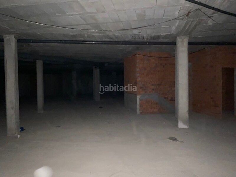 Foto cb2a24c2-71aa-4266-aa83-a1e4bd1f18bd. Local comercial a Cañiza (A)