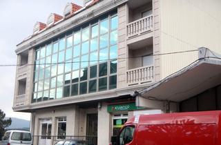 Local Comercial  Mon y landa