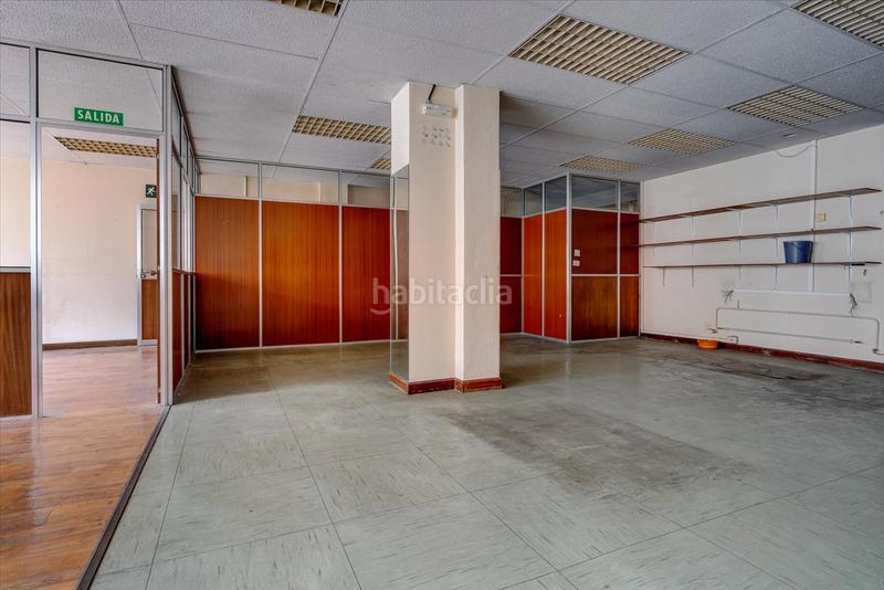 Foto e0cb5fa3-8f0c-427f-8c34-348554560202. Bâtiment à usage industriel dans Rekalde Centro Bilbao