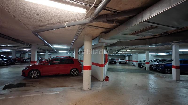 Foto ca6735df-fb54-4e40-9276-a152b6bb3fd5. Aparcament cotxe a Inmobiliaria - Barreda Torrelavega