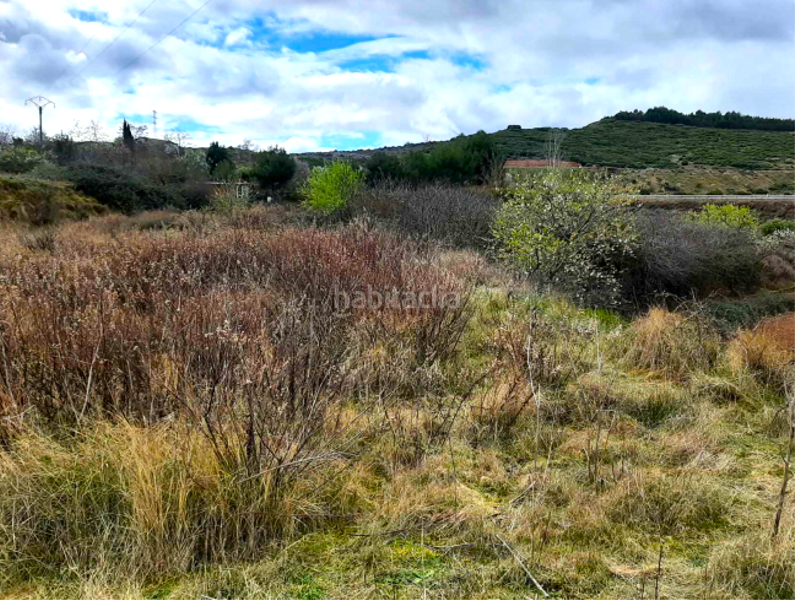 Foto d9a83b88-b097-4167-9ba5-e19773b79a2e. Terreno residencial en Lardero