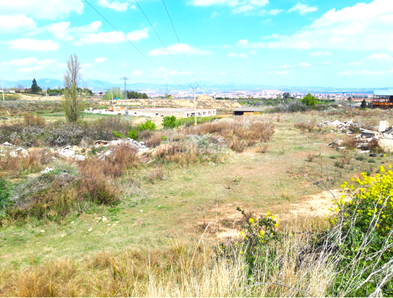 Foto 944b4645-7645-4a73-8356-05c4958dcfda. Terreno residenziale in Lardero