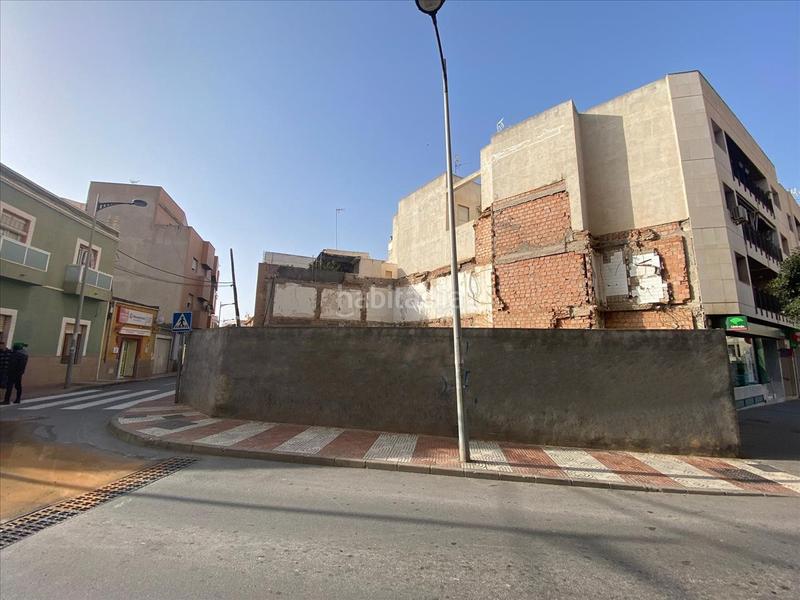 Foto e1cbc0e1-ee49-4a46-a00f-5c8411f98767. Terreno residencial en Roquetas pueblo Roquetas de Mar