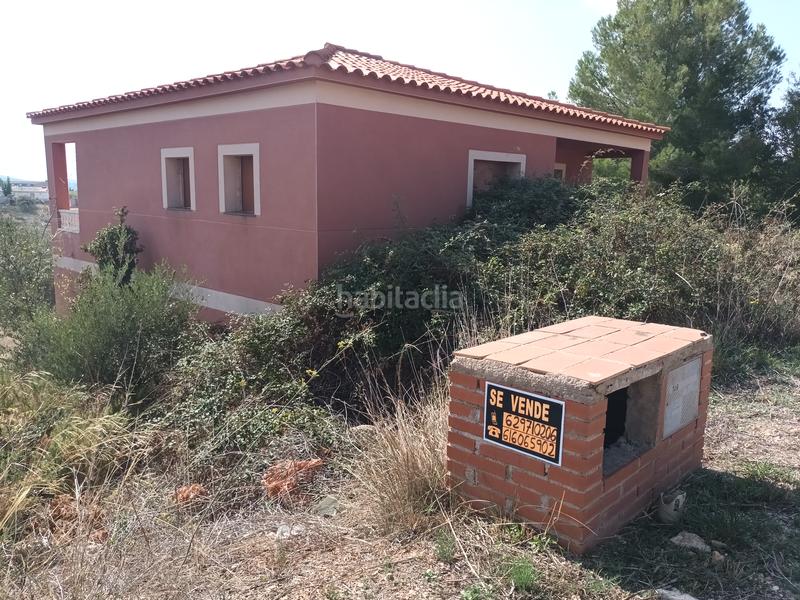 Foto 9b59af1a-b71d-4675-afe1-6eca8c142bd7. Casa adosada en Aiguamúrcia