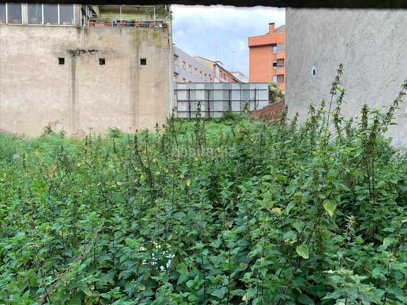 Foto 6abfe67a-a06b-4d74-99c8-b4bd15e664c4. Terreny residencial a La Calzada Gijón