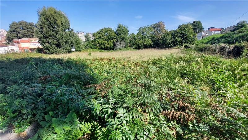 Foto 6c1e34b1-8355-404b-828f-d06d012a2663. Terrain résidentiel dans Sardoma - Castrelos Vigo