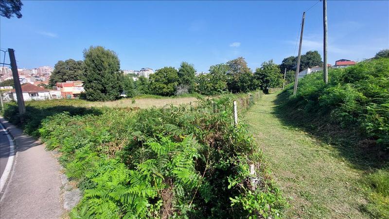 Foto 92315394-7f15-499a-a32c-efca42335b69. Terrain résidentiel dans Sardoma - Castrelos Vigo
