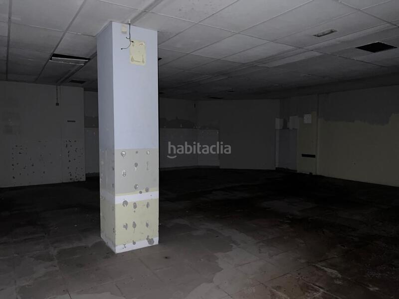 Foto c4f2967c-24b5-4bd2-a249-5a933f261677. Local comercial a Centro Ferrol