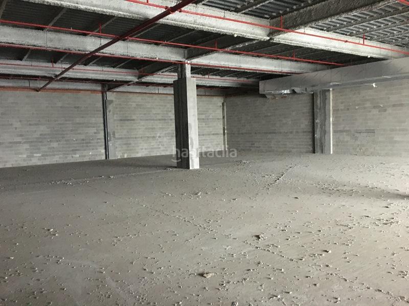 Foto 44aa9f6a-7a77-417d-8577-2757896f1290. Local comercial a Aldaia