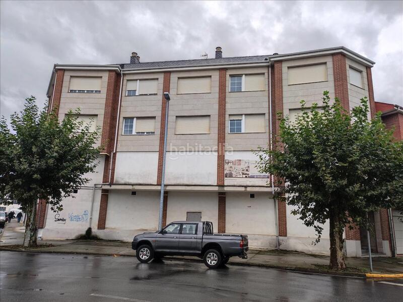 Foto cde1cef2-94a4-4b4e-b075-6e55dd46478c. Geschäftsraum in Cuatro Vientos Ponferrada