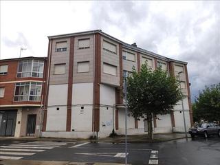 Local commercial à BECQUER