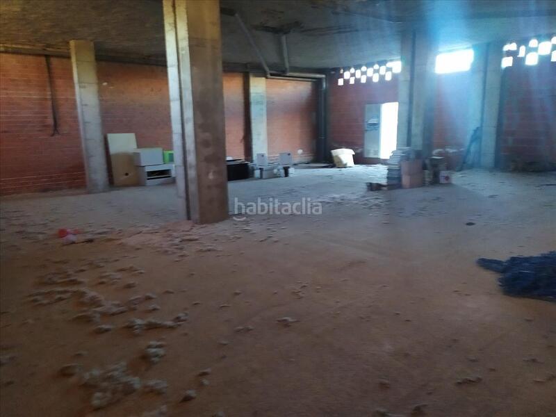 Foto 99aab4a1-ca98-4552-9de9-fae15b6f538e. Business premise in La Lastra León