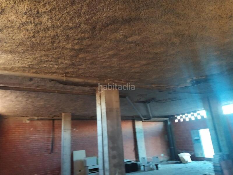 Foto d9d48809-4f37-4692-8d67-efe5a8855f0e. Local comercial a La Lastra León