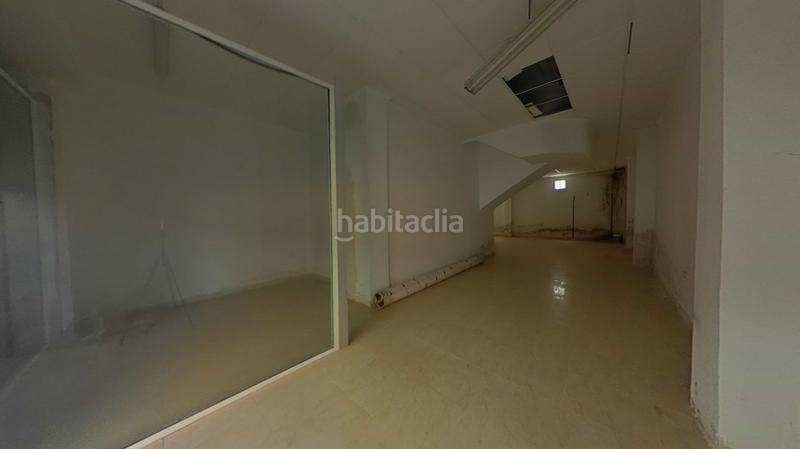Foto e3bef965-84e5-426a-9427-f3d4ed2e93de. Local comercial a Las Piscinas Naturales Torrevieja