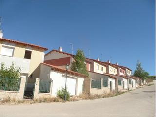 Casa adossada  Mateo cerezo