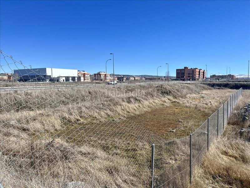 Foto db939901-d290-4283-8f6e-dae1f8e75301. Terreny residencial a Sónsoles Ávila