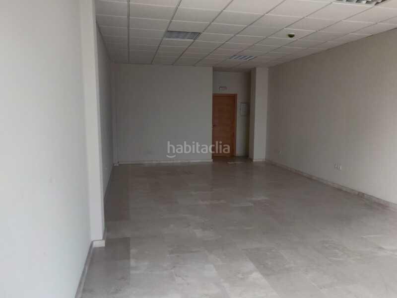 Foto f4fa0d33-3d7c-4ec1-805b-943870bd7f49. Business premise in Barrios (Los)