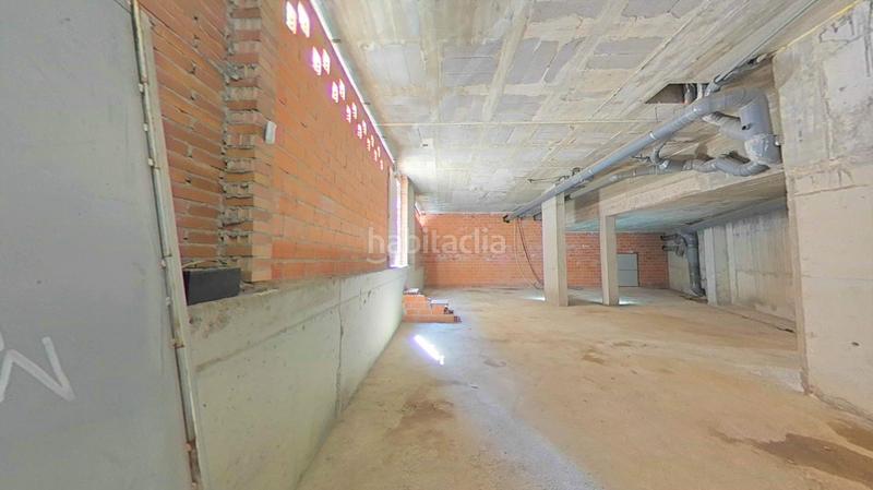 Foto 5f41af8e-4d63-49a5-bdb5-1e291d749f2f. Local comercial en Roc Blanc Terrassa