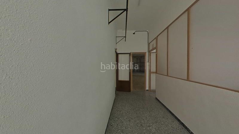 Foto 51853135-5f7d-4438-a9c1-6216de343aec. Édifice dans Onil