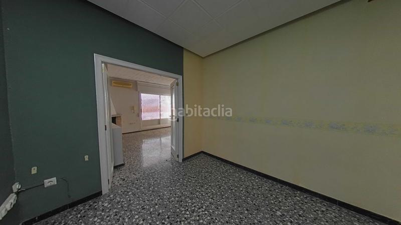 Foto 84744382-c49c-4740-af7c-b8c1a053cb39. Édifice dans Onil