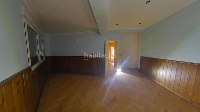 Foto 1fe76494-6093-445e-8f4a-1eff1a4bd591. Edifici a Onil