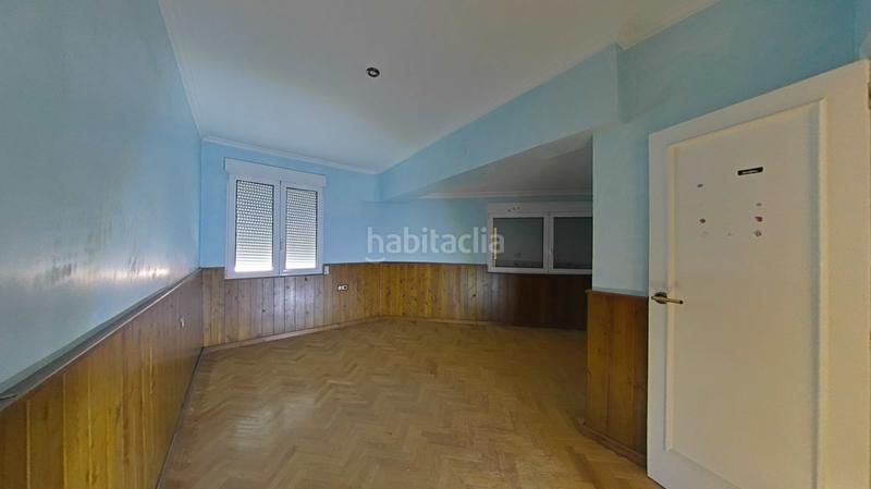 Foto 6fe2eece-f221-4b9b-9b23-8c2903a845b9. Edifici a Onil