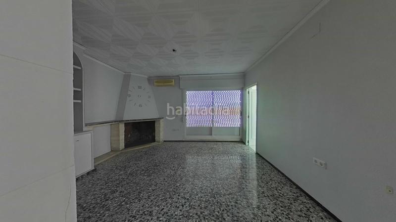 Foto ed17c61a-1725-4218-8101-f0309ef13293. Edifici a Onil