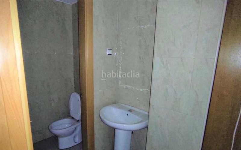 Foto cfbaef68-957b-4117-a04e-a9b9d553f3dc. Local comercial a San Mamés - La Palomera León