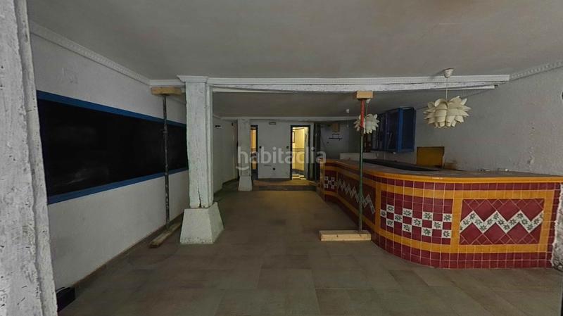 Foto f8588e56-8ff3-4018-bd30-2ef3e35fe3ba. Local commercial dans Centro - Ayuntamiento Santander