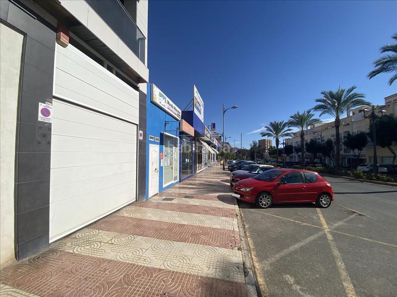 Foto 2fd15f22-e8d7-489e-b527-373df4f0c4ad. Local comercial en Aguadulce Norte Roquetas de Mar
