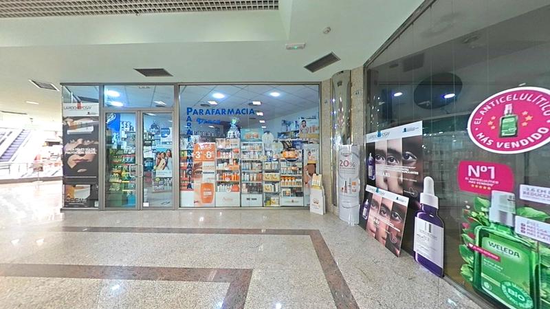 Foto cd30e1c5-20d2-42b6-8bf4-df4cdc96a18d. Local comercial en San Pedro da Ramallosa Nigrán