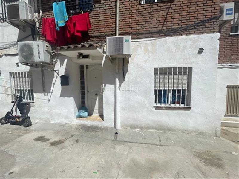 Foto 461b0265-c329-45f0-8c54-bd407aeb1fda. Business premise in Butarque Madrid