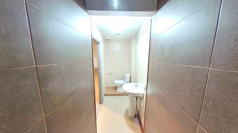 Foto 1fcd9c86-ebae-4c78-8bd0-dfa84026b9bc. Local comercial a Can Rull Sabadell