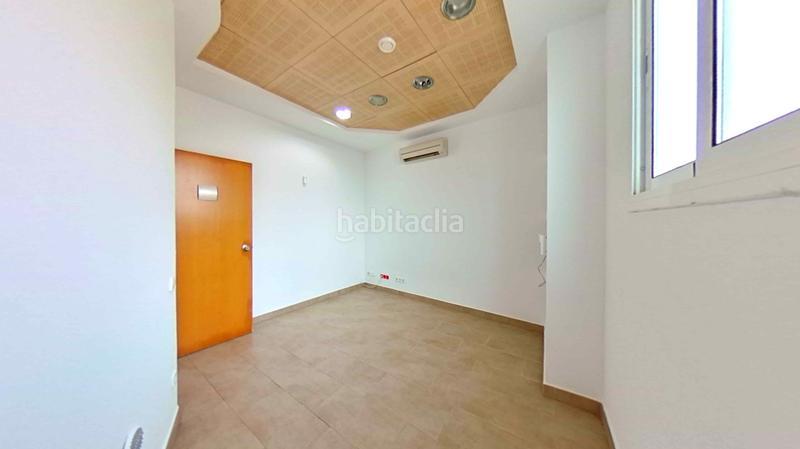 Foto 4eca6ca0-8c3e-44b2-b168-ff1d00e89b6c. Local comercial a Can Rull Sabadell