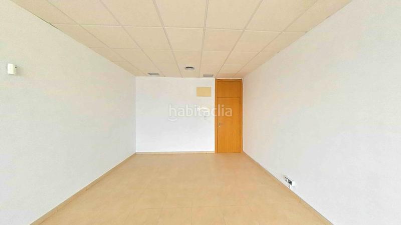 Foto 1249c4ee-2040-4fd4-ad7c-266390a3d840. Büro in San Jerónimo - La Bachillera Sevilla